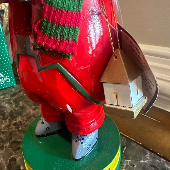 12” Kurt Adler wooden Santa Nutcracker with Tags. - Picture 9 of 9